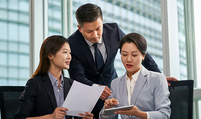 Improving People-Related Benefits by Introducing Good Change Management Practices